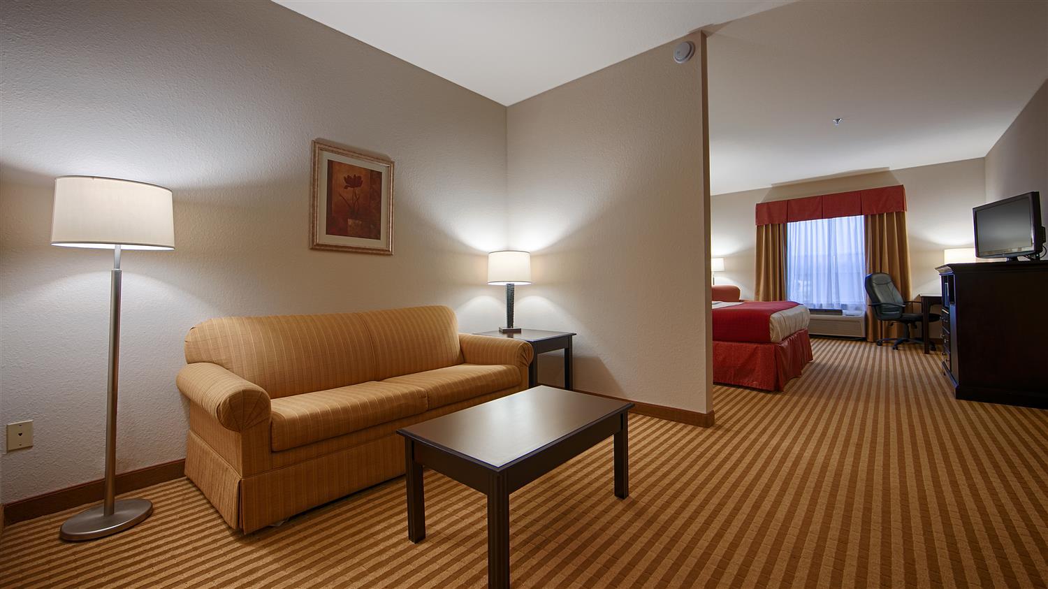 Best Western Plus Greenville South Piedmont Exterior photo